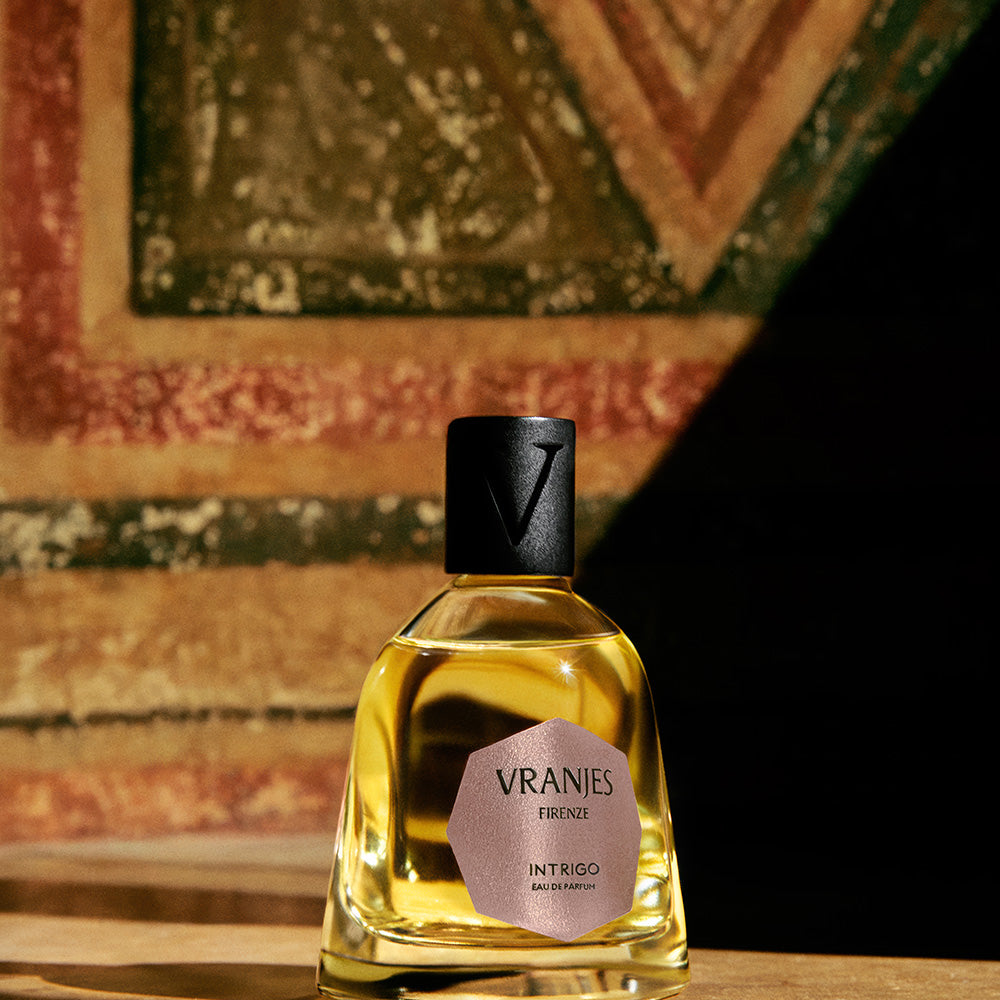 EAU DE PARFUM Intrigo