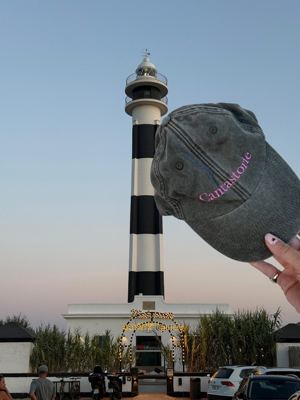 CAPPELLINO CANTASTORIE Strillone X Ila Malù