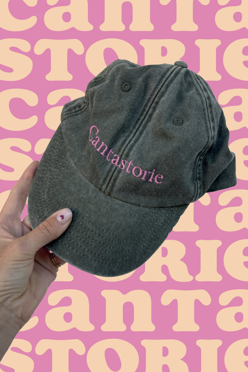 CAPPELLINO CANTASTORIE Strillone X Ila Malù