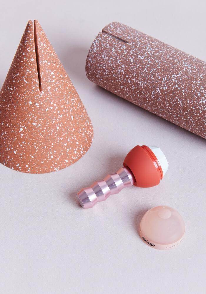 MAGIC WAND Transforming Foundation (Refillable)